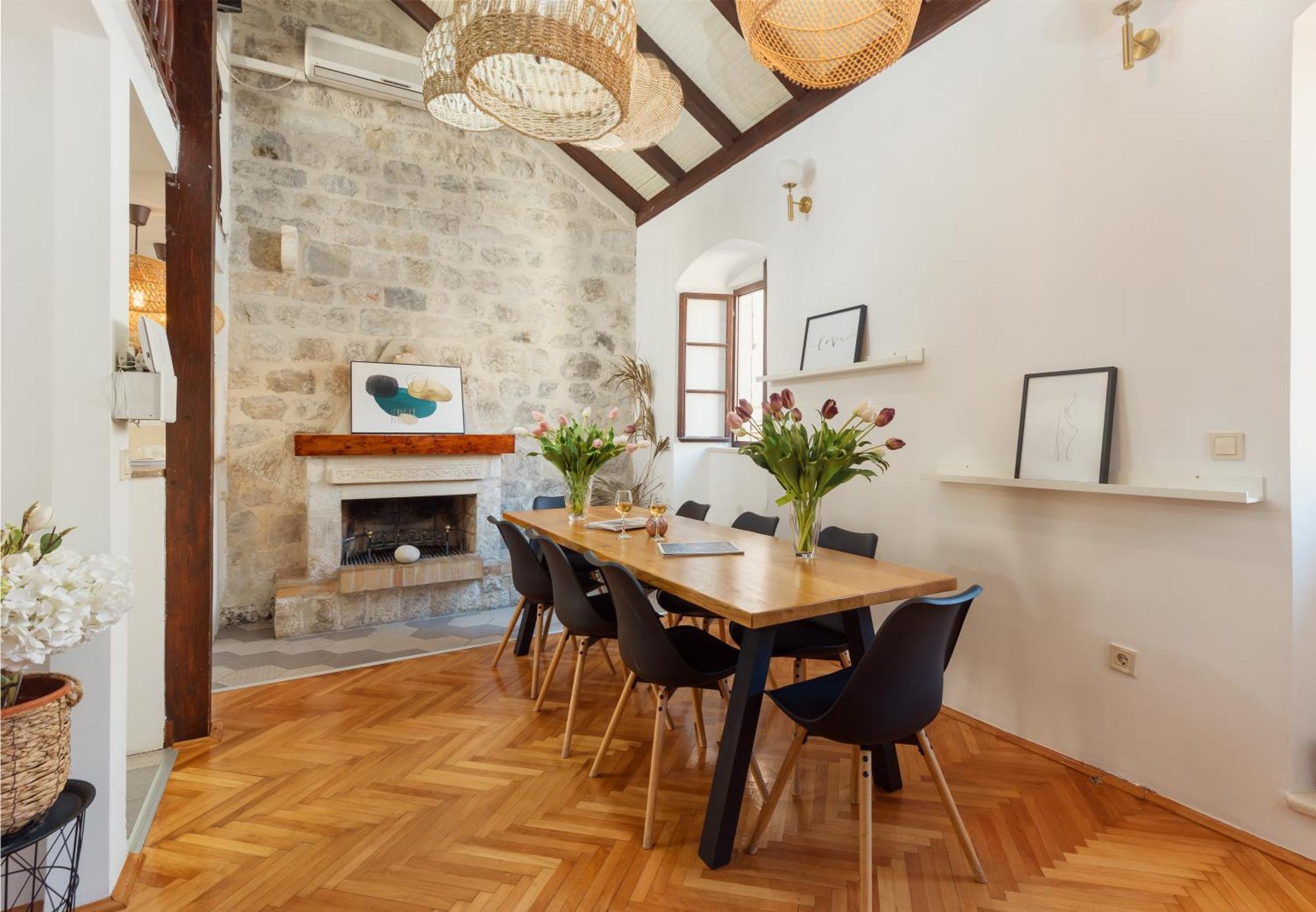 Old Town St Tryphon Apartment Котор Екстер'єр фото